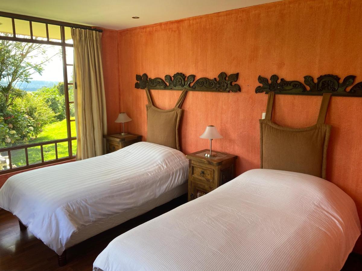 Hacienda La Alegria Hotel Exterior photo