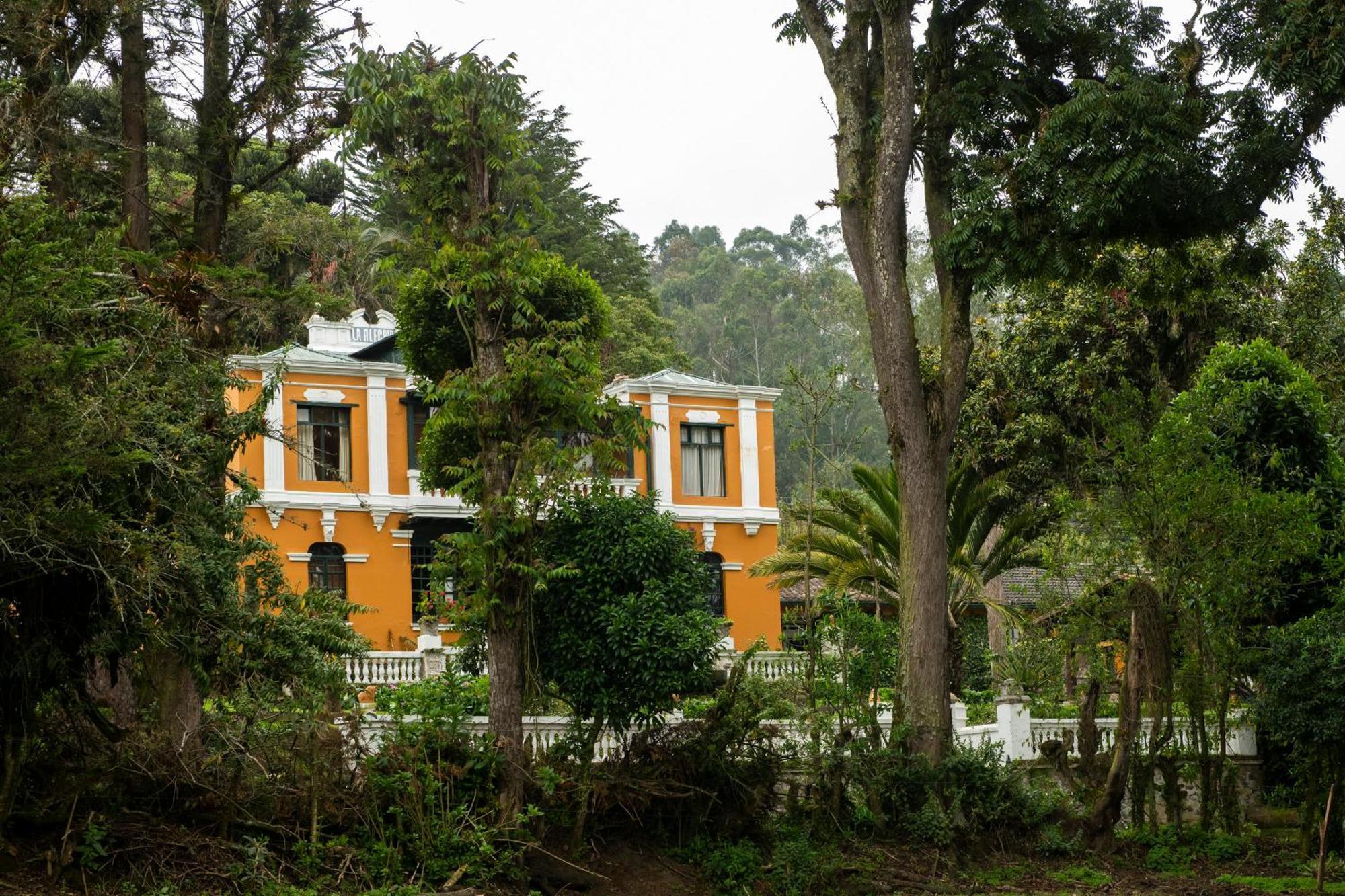Hacienda La Alegria Hotel Exterior photo